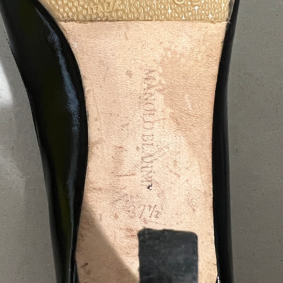 Manolo Blahnik Black Patent leather M-Puspapi  size 37.5  (7.5) - Picture 9 of 10